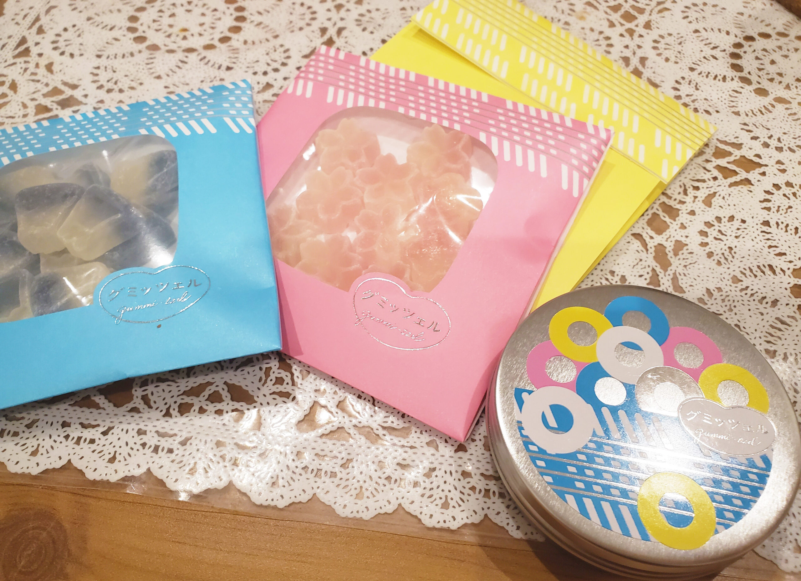 一粒で140円の高級 グミッツェル 昔 似たグミがあった様な気がする 一粒で140円の高級 グミッツェル 昔 似たグミがあった様な気がする